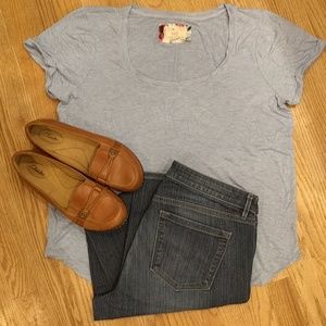 Cupid Top, Light Blue Heather, scoop neck